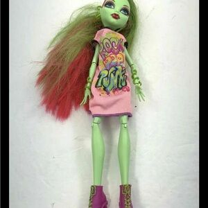 Monster High Venus McFlytrap Doll Mattel
